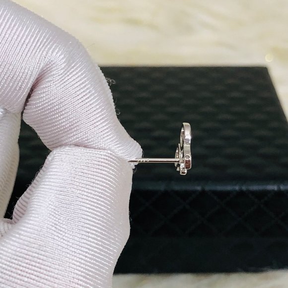 925 Minimalist Bike Earrings - Picture 2 of 4